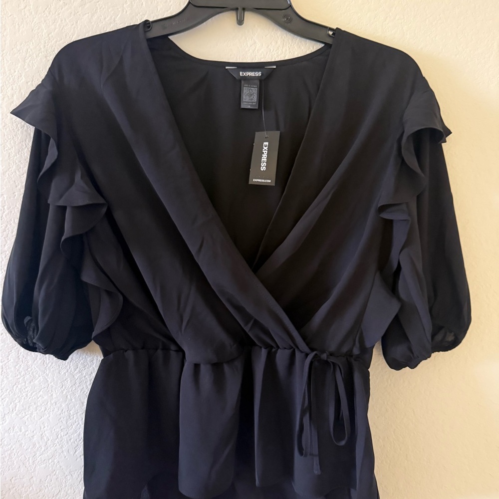 EXPRESS Black Women's Top